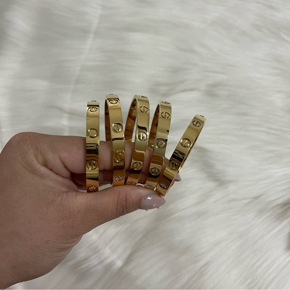 Gold Screw Bracelet Cuff Bangle with Stones - Picture 7 of 8